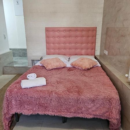 Rose Studio Chişinău Esterno foto